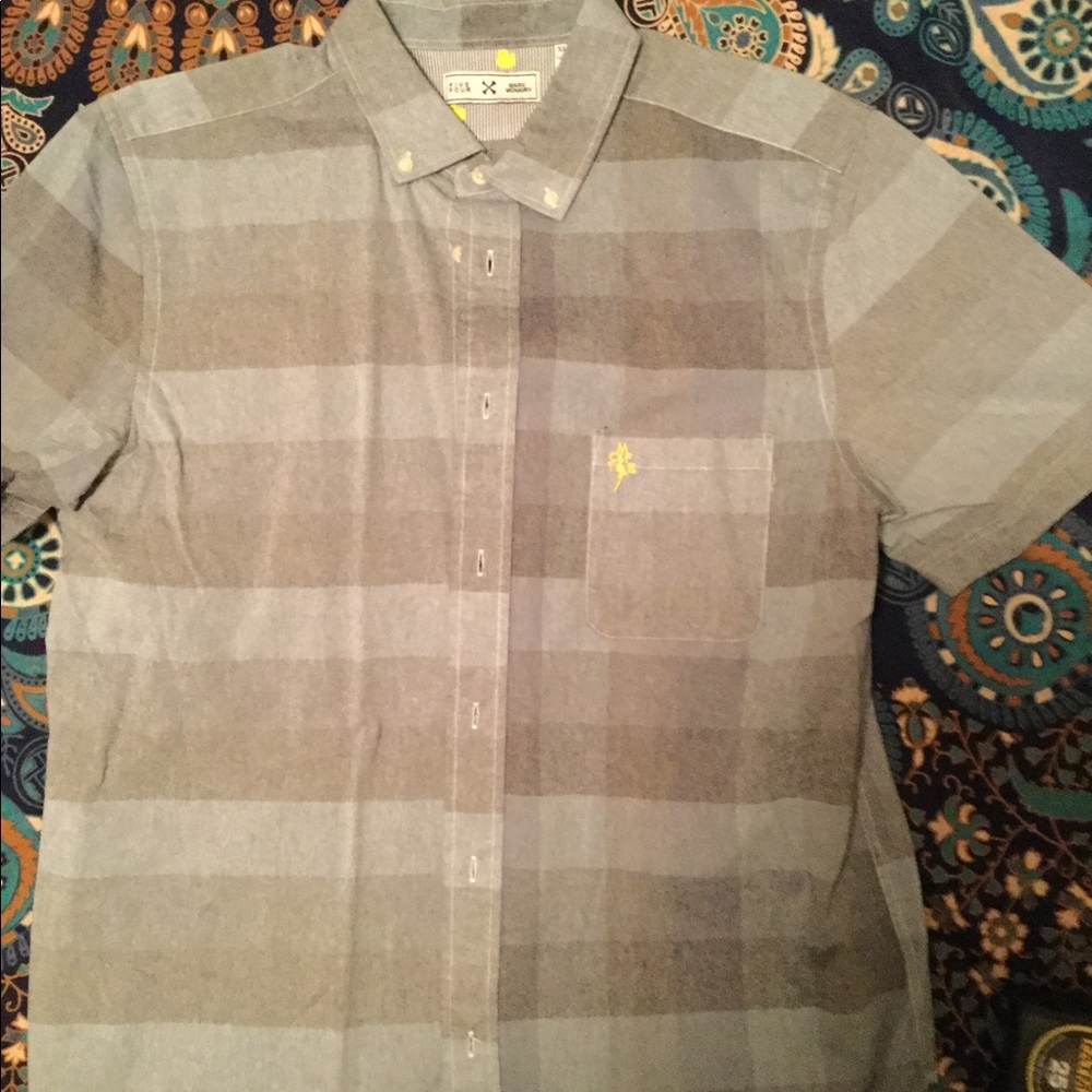 New Five Four button up shirt (blue) XL